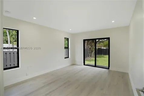 222 SW 3rd Terrace Dania Beach FL 33004