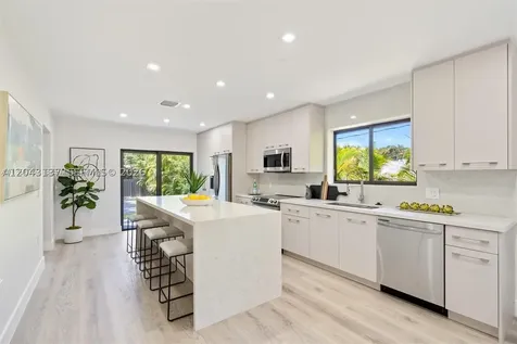 222 SW 3rd Terrace Dania Beach FL 33004