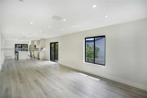 222 SW 3rd Terrace Dania Beach FL 33004