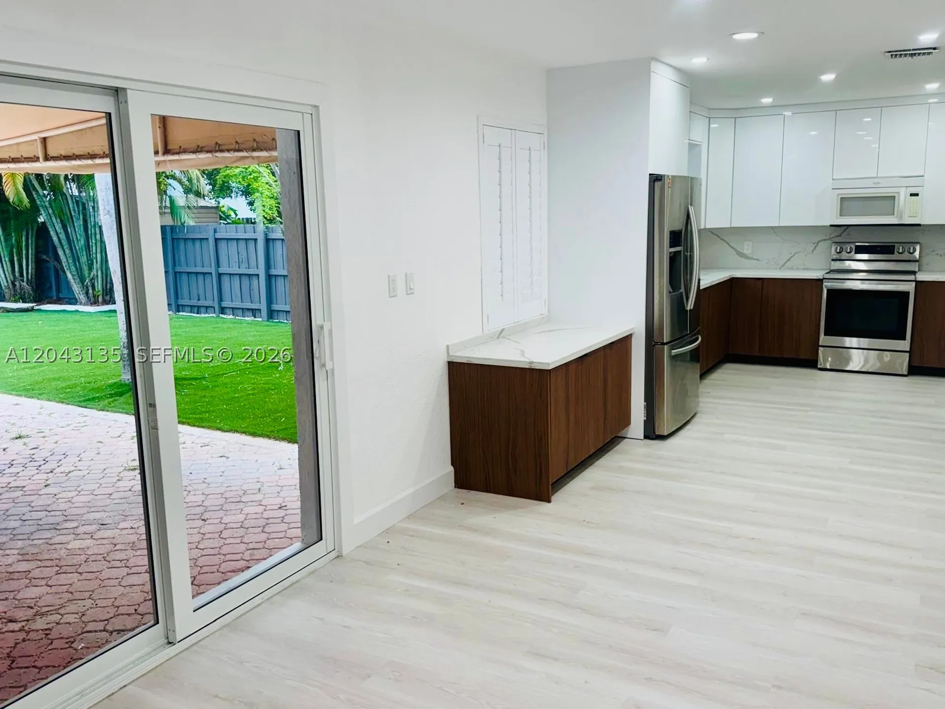 2271 SW 30th Terrace Fort Lauderdale FL 33312