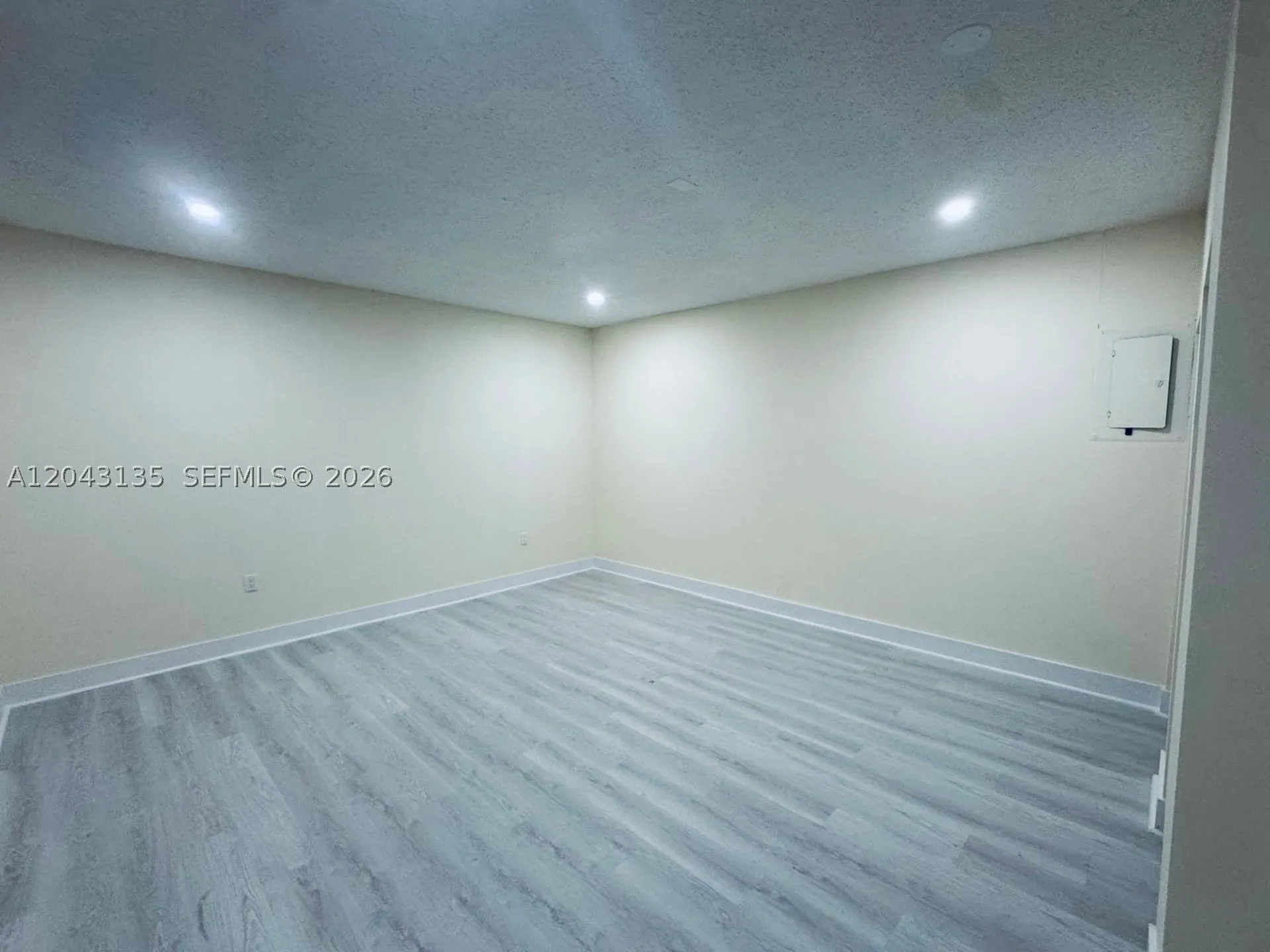 2271 SW 30th Terrace Fort Lauderdale FL 33312