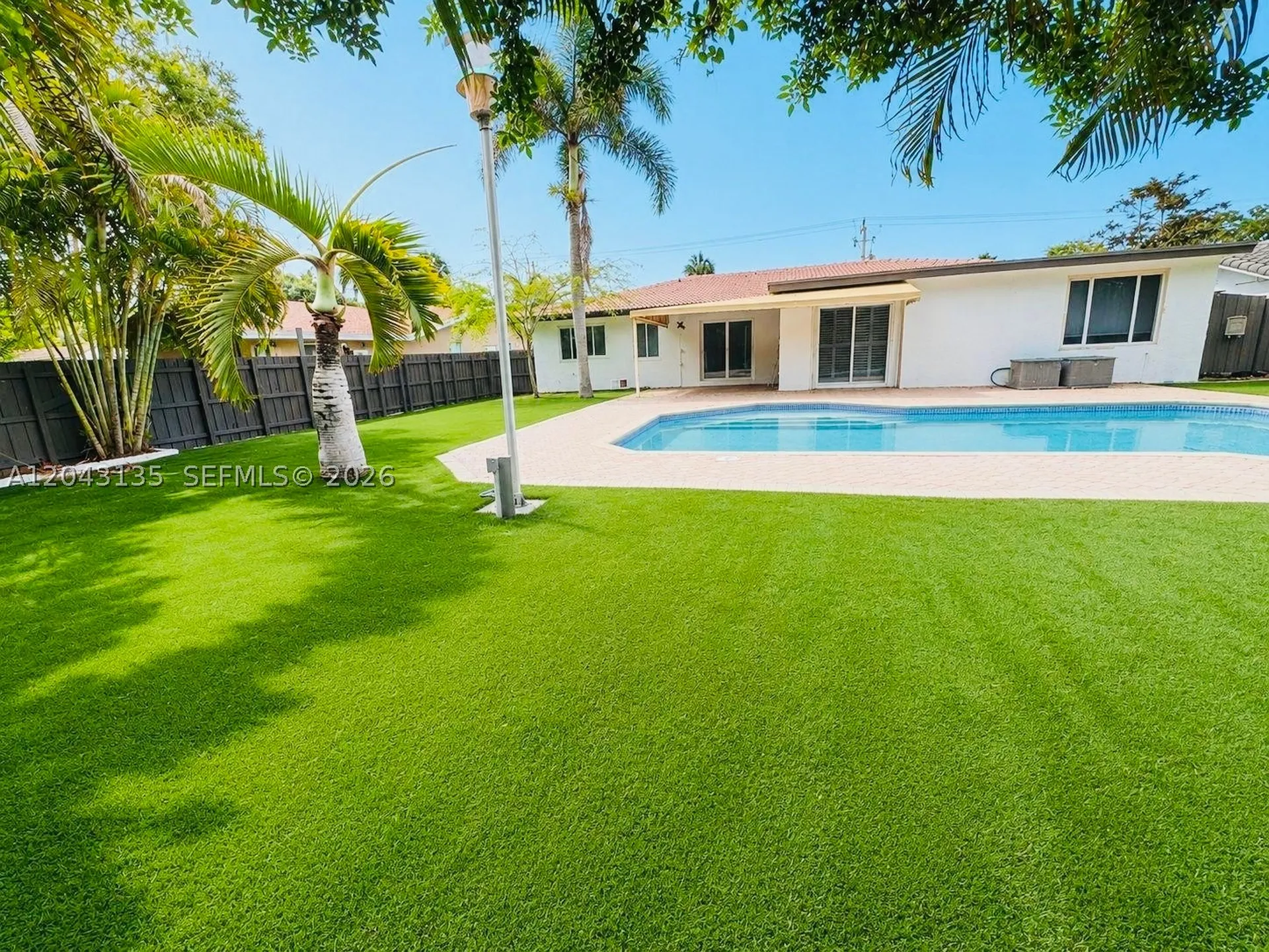 2271 SW 30th Terrace Fort Lauderdale FL 33312