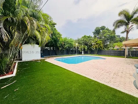 2271 SW 30th Terrace Fort Lauderdale FL 33312