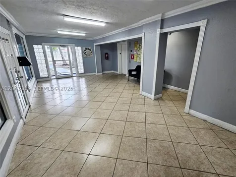 1655 W 44 Place Hialeah FL 33012
