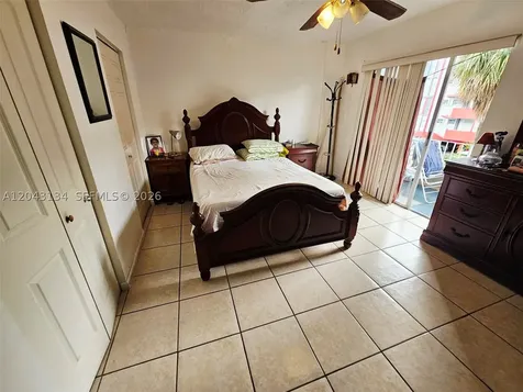 1655 W 44 Place Hialeah FL 33012