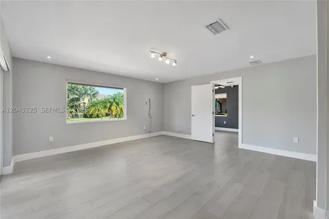 1601 NW 115th Terrace Plantation FL 33323