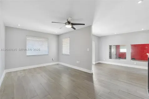 1601 NW 115th Terrace Plantation FL 33323
