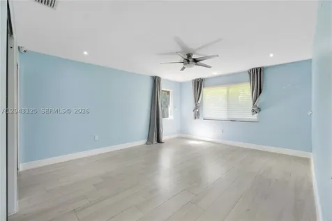 1601 NW 115th Terrace Plantation FL 33323