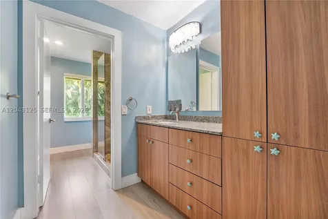 1601 NW 115th Terrace Plantation FL 33323