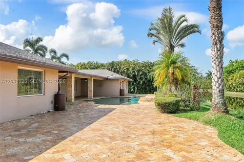 1601 NW 115th Terrace Plantation FL 33323