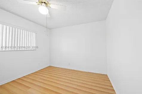 4025 N Nob Hill Road Sunrise FL 33351