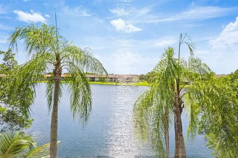 4025 N Nob Hill Road Sunrise FL 33351