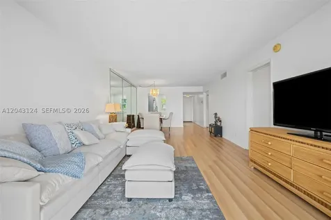 4025 N Nob Hill Road Sunrise FL 33351