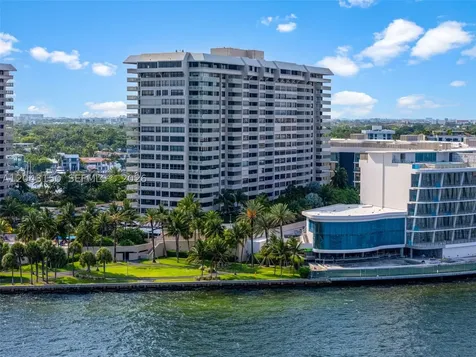 3 Grove Isle Drive Miami FL 33133