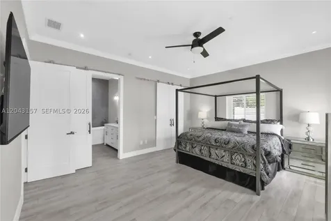 720 S Old Nob Hill Road Plantation FL 33324