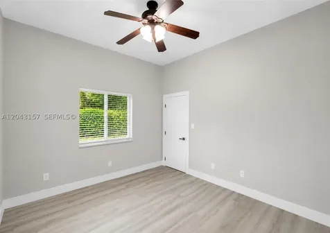 720 S Old Nob Hill Road Plantation FL 33324