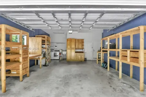 720 S Old Nob Hill Road Plantation FL 33324