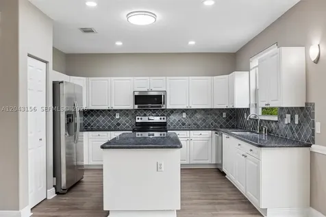 2162 NW 77th Terrace Pembroke Pines FL 33024