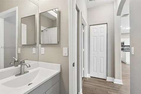 2162 NW 77th Terrace Pembroke Pines FL 33024