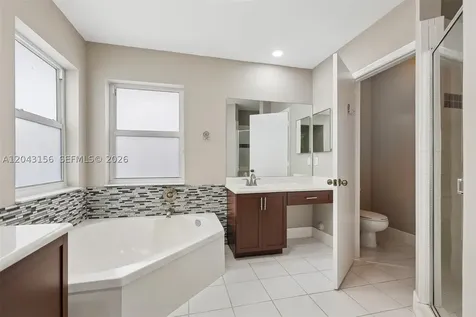 2162 NW 77th Terrace Pembroke Pines FL 33024