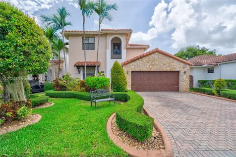 1016 NW 99th Passage Miami FL 33172