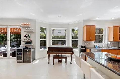 5067 SW 162nd Avenue Miramar FL 33027