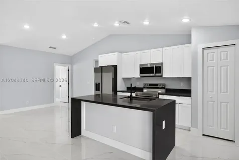704 E Carbon Lehigh Acres FL 33974
