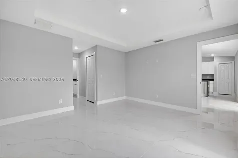 704 E Carbon Lehigh Acres FL 33974