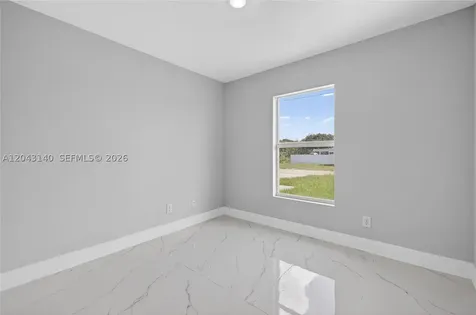 704 E Carbon Lehigh Acres FL 33974