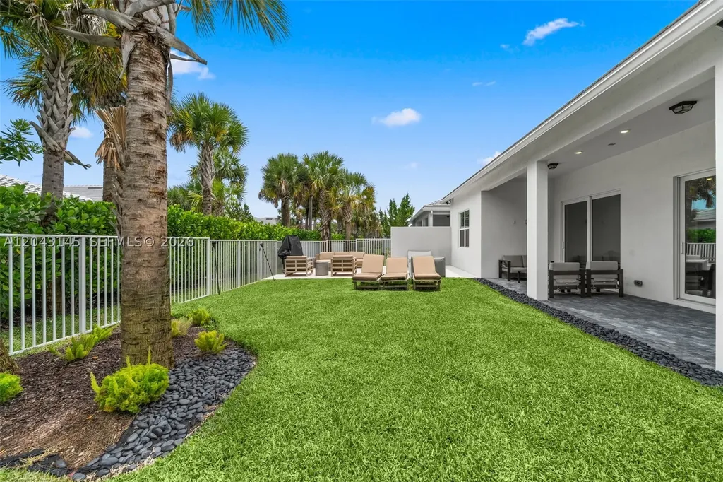 257 Zelda Lane Delray Beach FL 33445