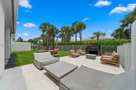 257 Zelda Lane Delray Beach FL 33445