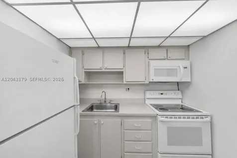 250 174th Street Sunny Isles Beach FL 33160