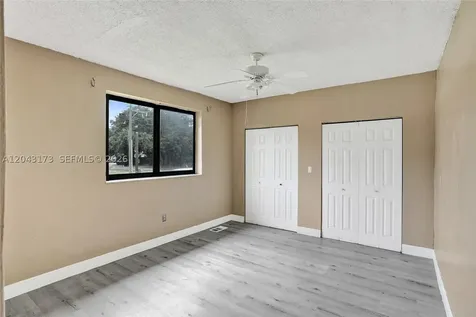 1400 NE 148th Street Miami FL 33161