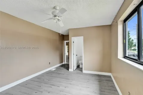 1400 NE 148th Street Miami FL 33161