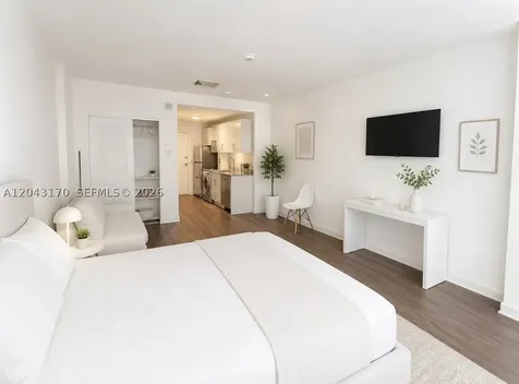 10275 Collins Avenue Bal Harbour FL 33154