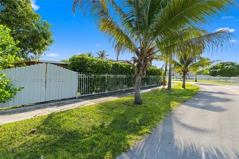 20400 NW 25th Avenue Miami Gardens FL 33056