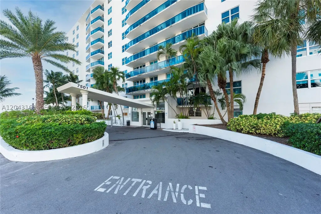 7501 E Treasure Drive North Bay Village FL 33141