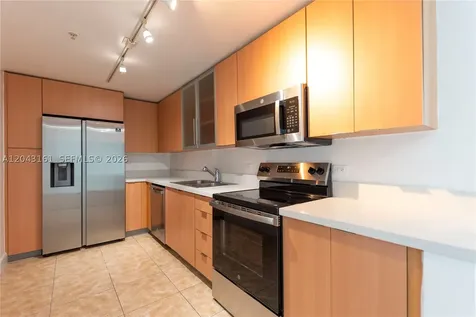 7501 E Treasure Drive North Bay Village FL 33141