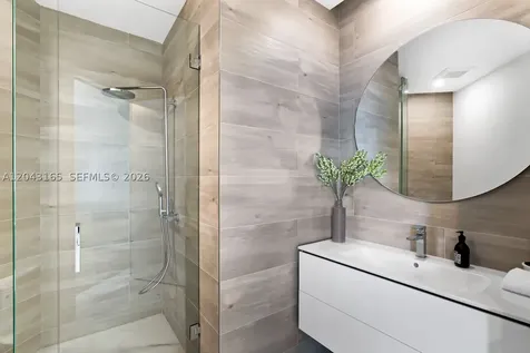 17875 Collins Avenue Sunny Isles Beach FL 33160