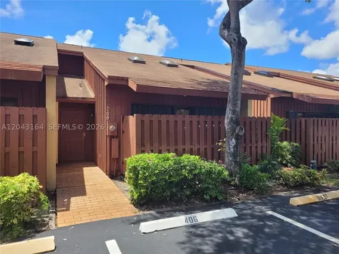 406 SE 14th Street Dania Beach FL 33004