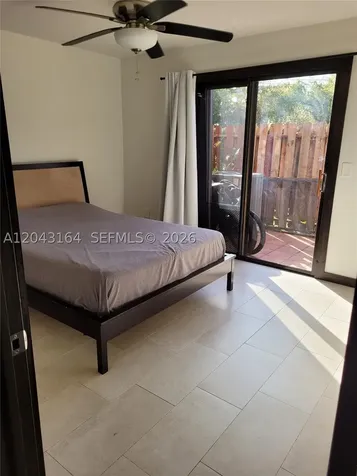 406 SE 14th Street Dania Beach FL 33004
