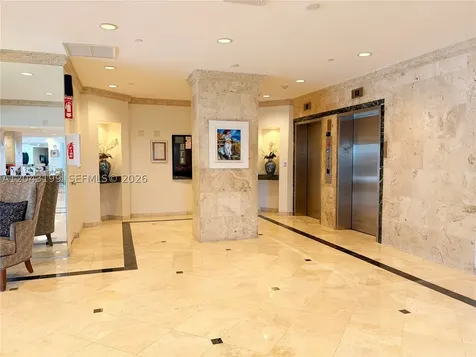 2625 Collins Avenue Miami Beach FL 33140