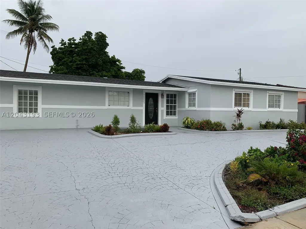 18025 NW 83rd Avenue Hialeah FL 33015