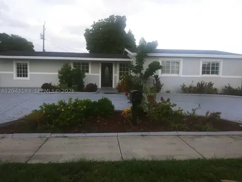 18025 NW 83rd Avenue Hialeah FL 33015