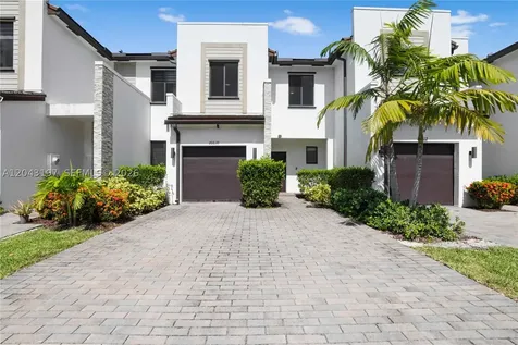 20610 NE 5th Place Miami FL 33179