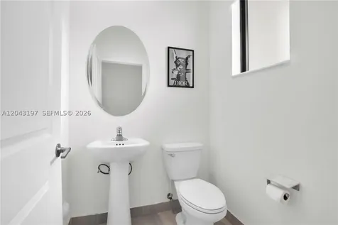 20610 NE 5th Place Miami FL 33179