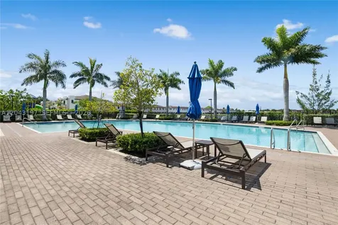 20610 NE 5th Place Miami FL 33179
