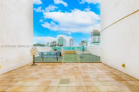 700 NE 25th Street Miami FL 33137