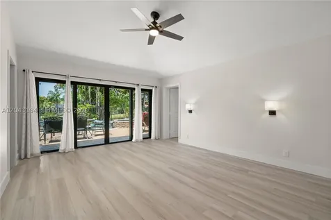 1087 Deerwood Lane Weston FL 33326