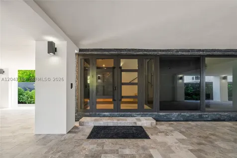 16 Seaside Avenue Key Largo FL 33037